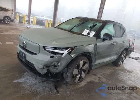 2023 Volvo Xc40 Recharge Pure Electric Twin Ultimate z USA, uszkodzony, nr VIN YV4ED3UM0P2082249